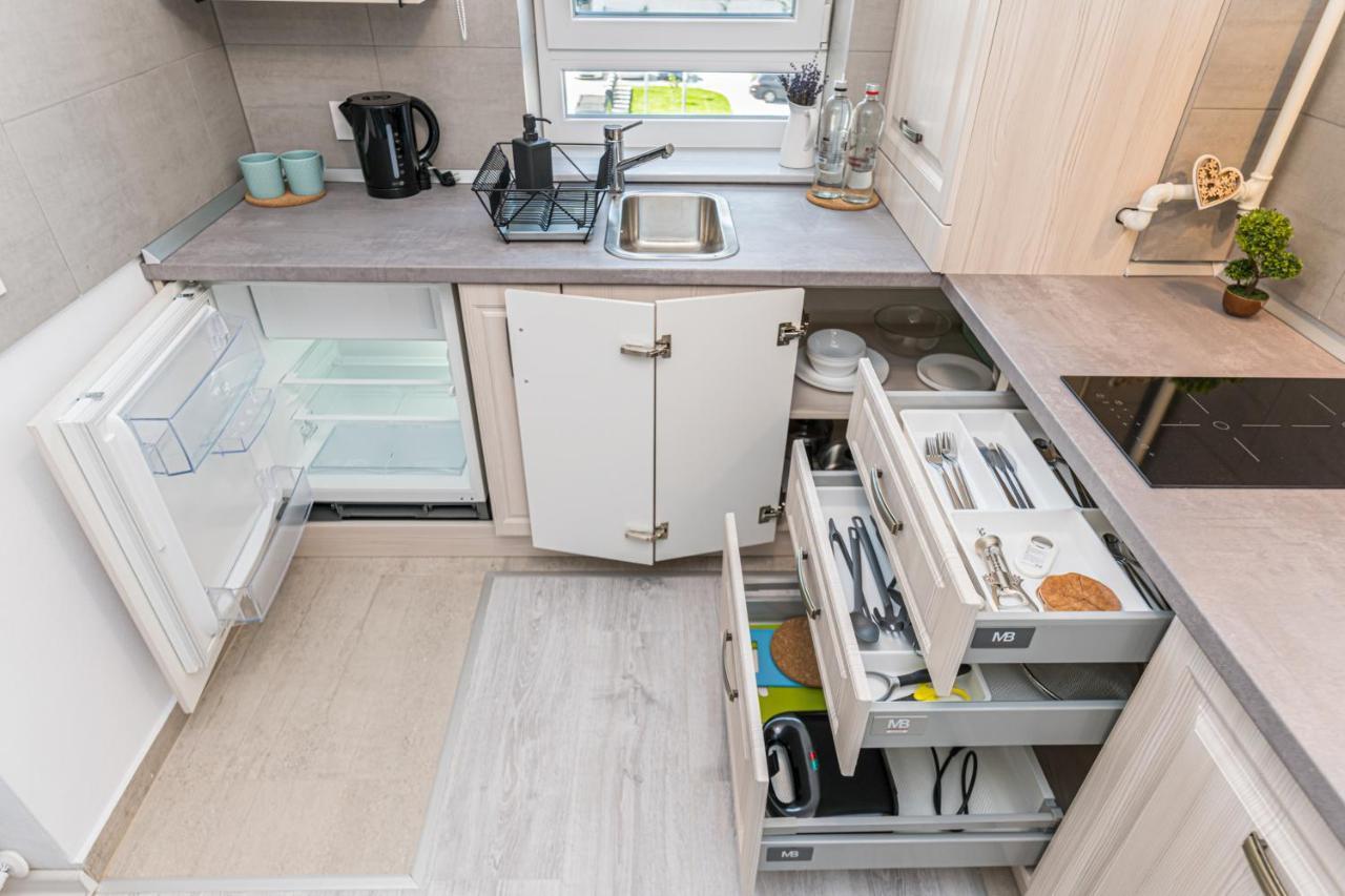 Rentforcomfort Apartment Ella 2 브라쇼브 외부 사진